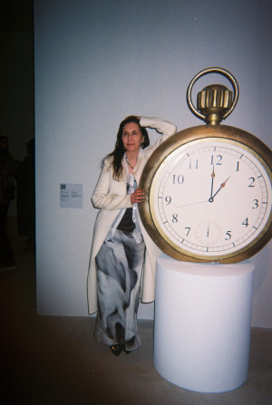 Wet Paint in the Wild: Laurie Simmons Revels in Her Opening at 56 Henry and Honors Jimmy Desana at Brooklyn Museum